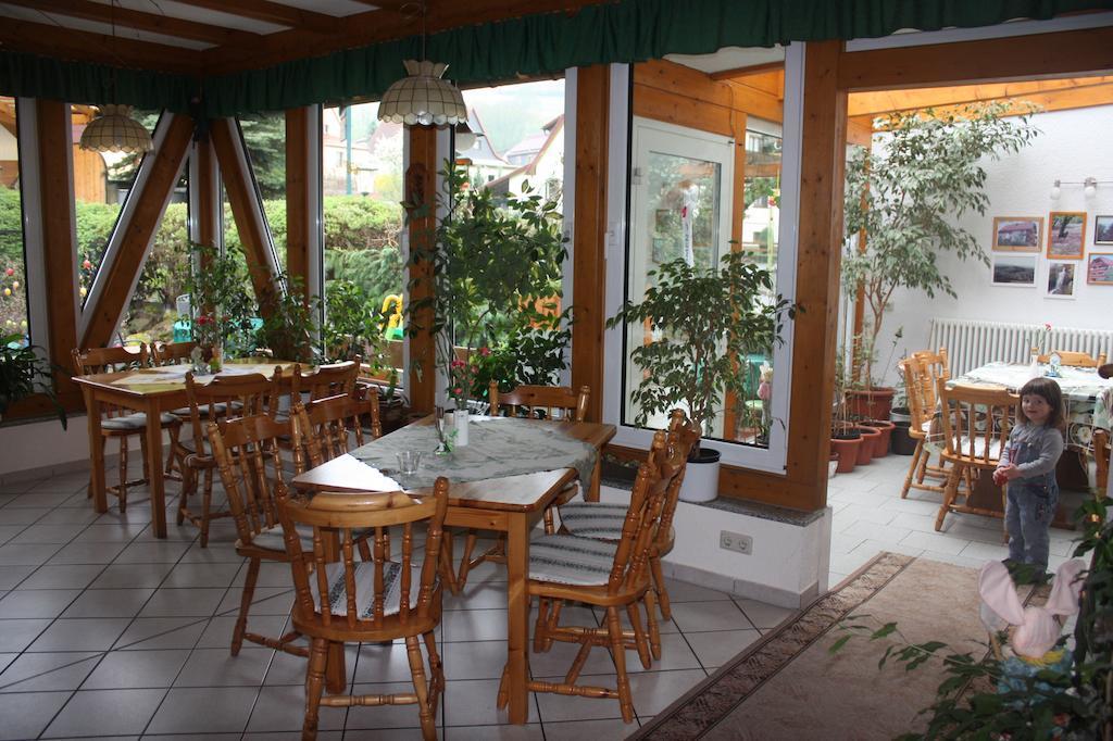 Cafe & Pension Carmen Brotterode Luaran gambar